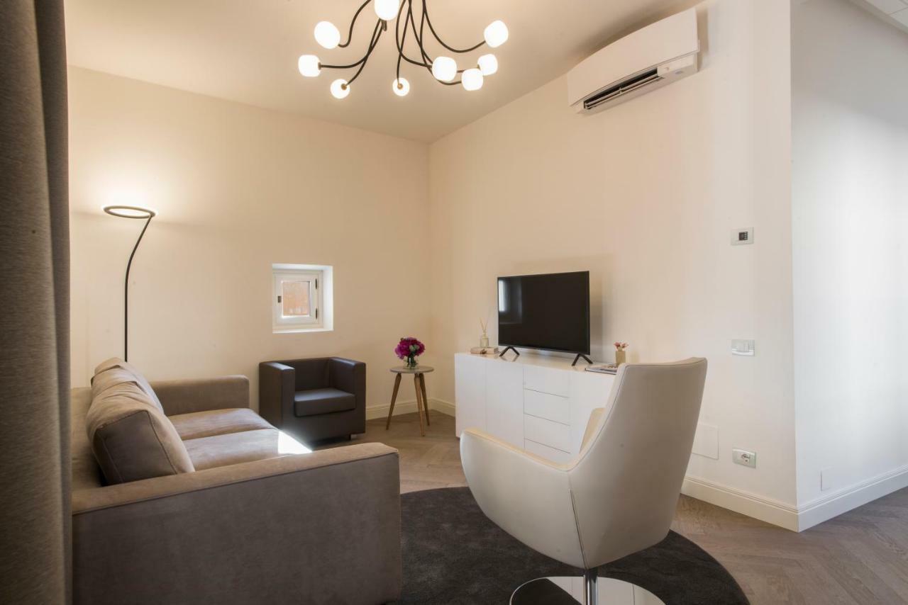 Apartments Florence - Duomo Contemporary Εξωτερικό φωτογραφία